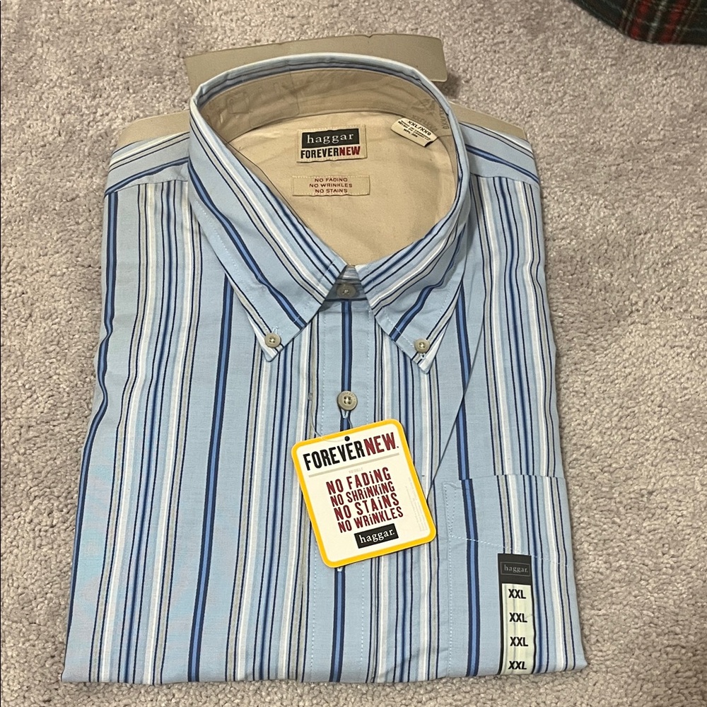 Haggar Men's Blue and White Striped Shirt NWT